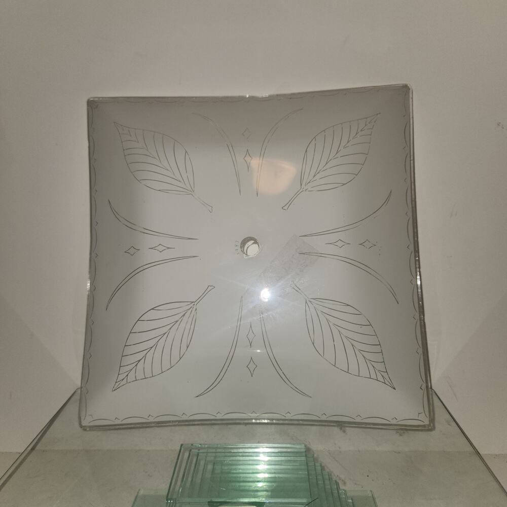 Vintage Glass Leaf Square 11.5x11.5